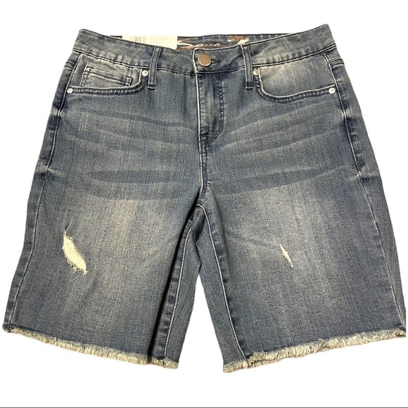 NWT Seven 7 Sunset Bermuda Denim Jorts Jean Shorts Fray Hem 9” Size 4 - Picture 1 of 6